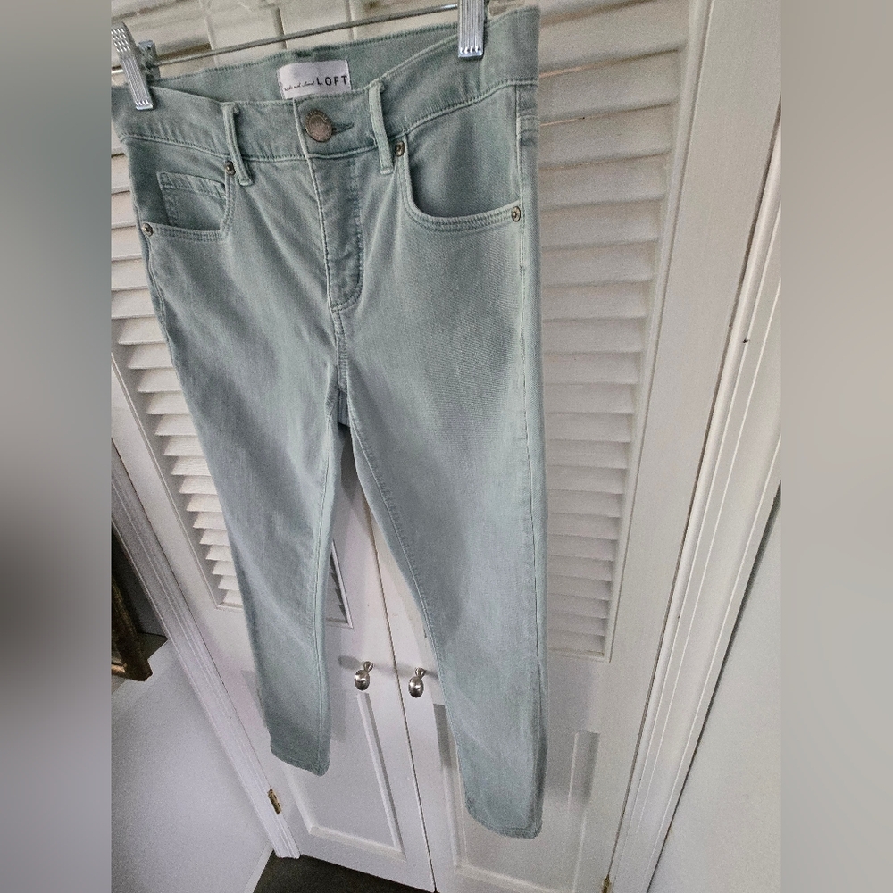 LOFT Seafoam Green Skinny Crop Jeggings - Picture 5 of 9